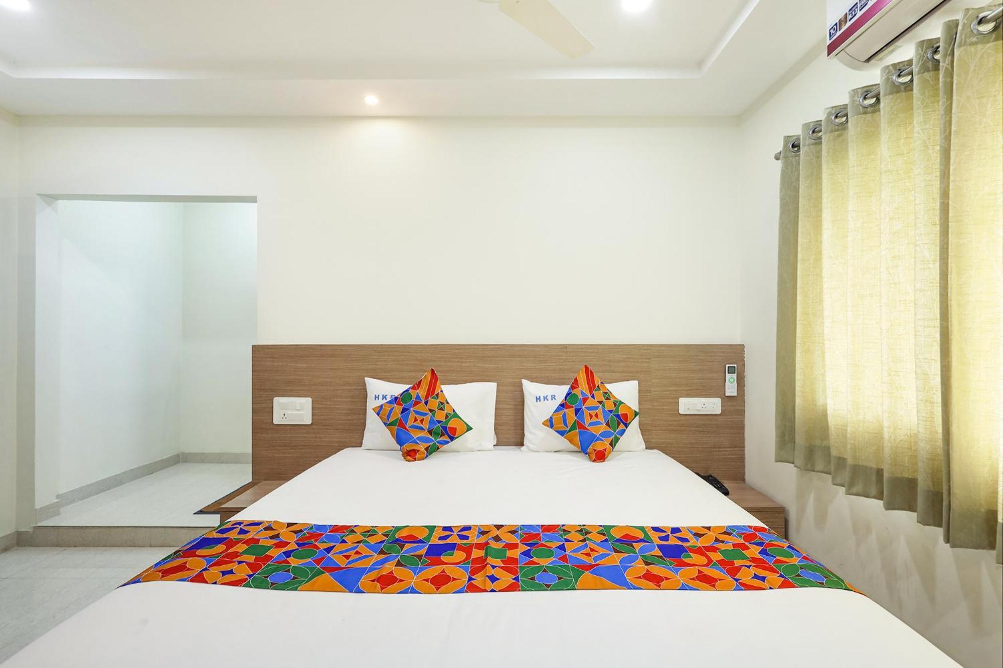 Fabhotel Karthikeya Residency - Tirupati Bus Stand - 900M Buitenkant foto