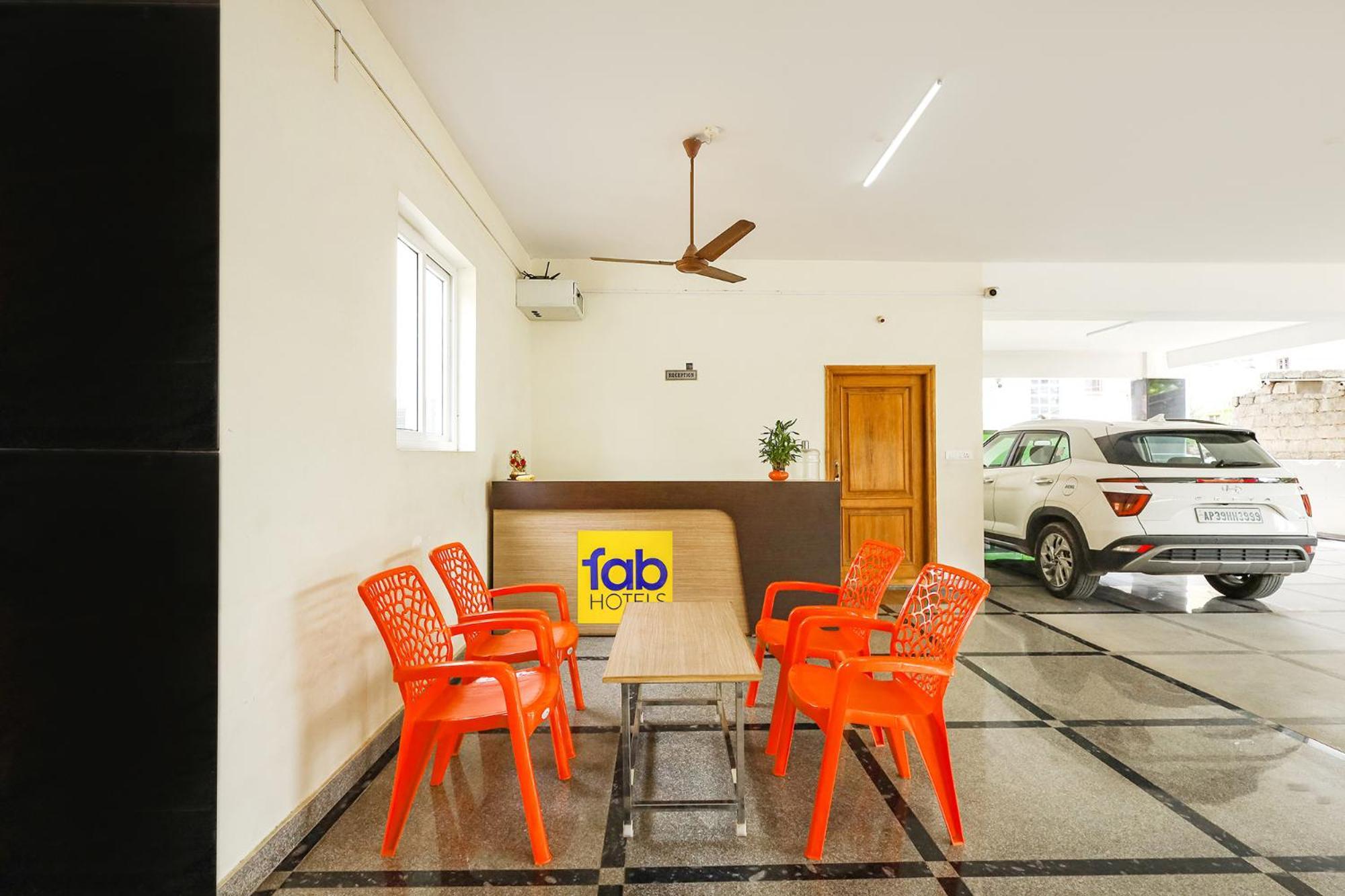 Fabhotel Karthikeya Residency - Tirupati Bus Stand - 900M Buitenkant foto