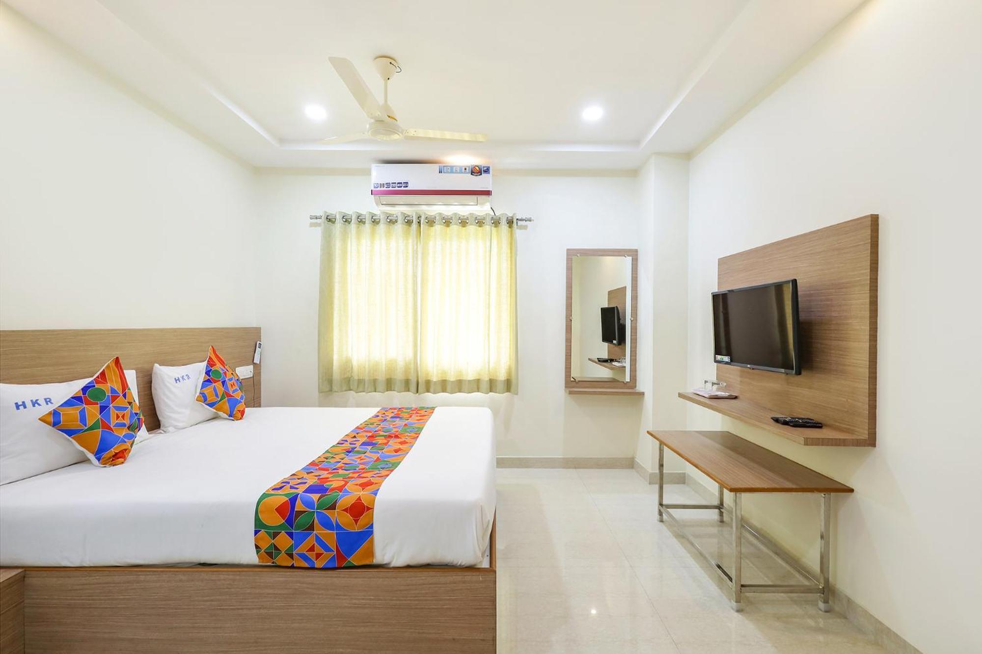 Fabhotel Karthikeya Residency - Tirupati Bus Stand - 900M Buitenkant foto