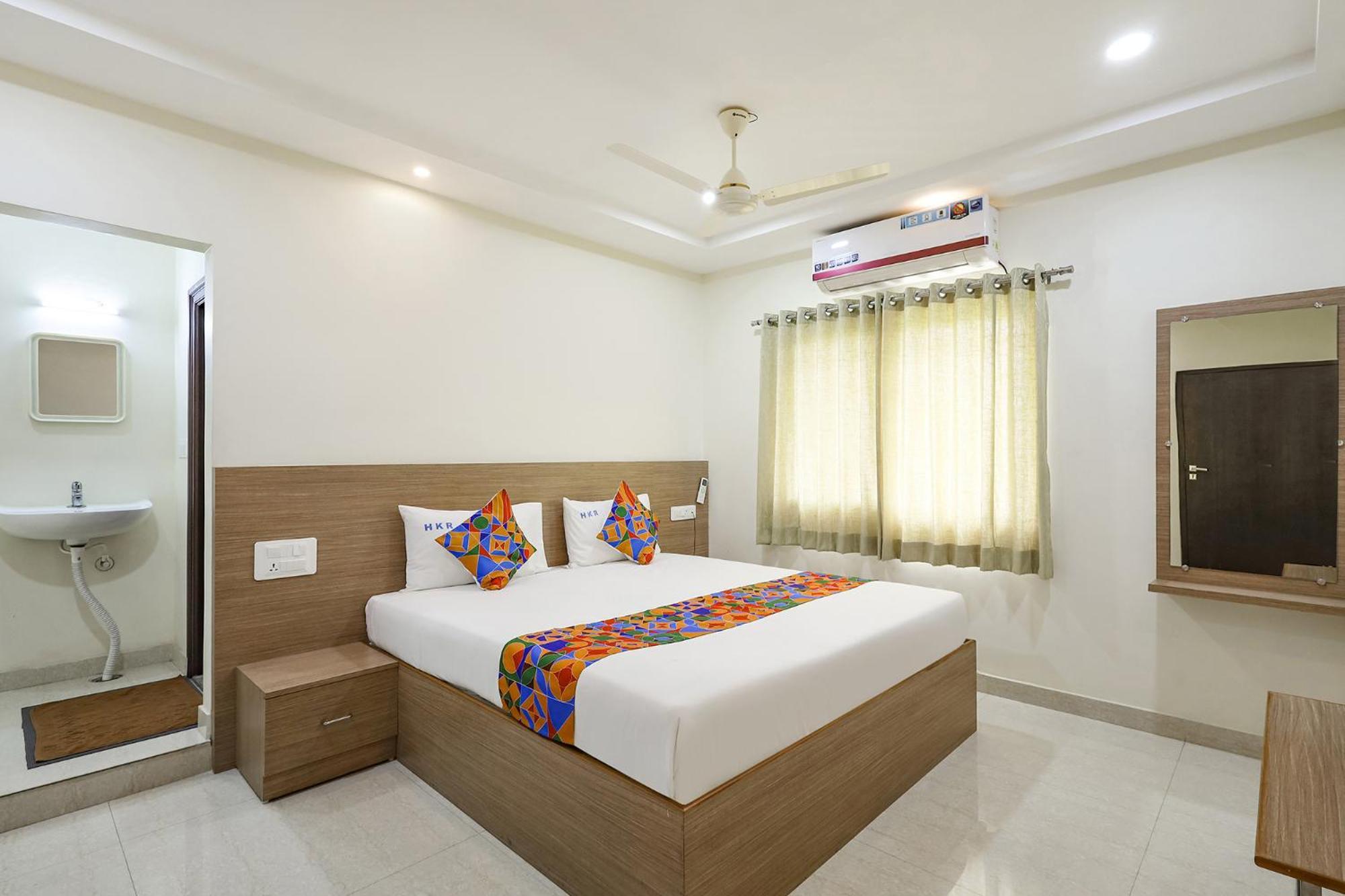 Fabhotel Karthikeya Residency - Tirupati Bus Stand - 900M Buitenkant foto