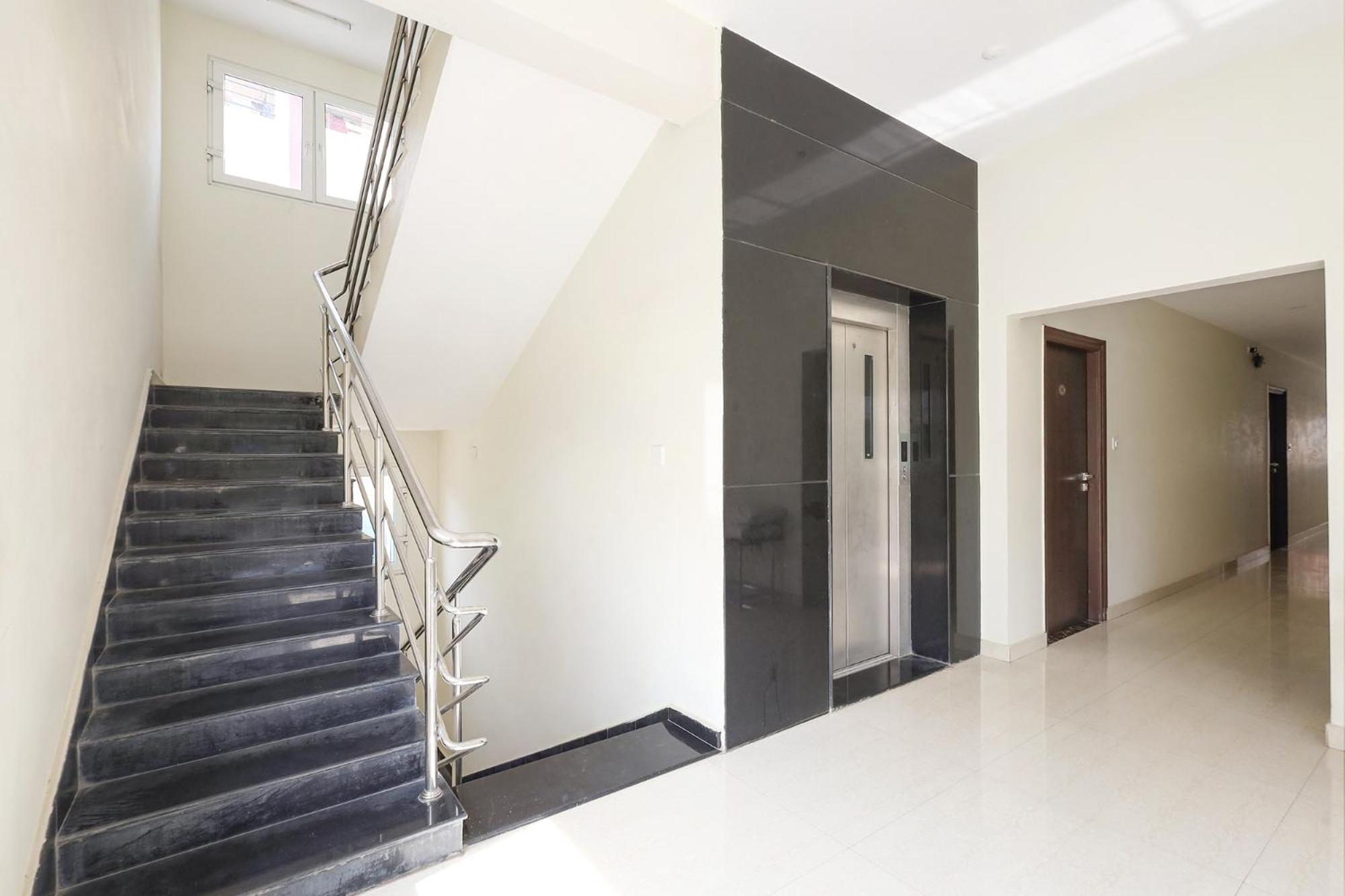 Fabhotel Karthikeya Residency - Tirupati Bus Stand - 900M Buitenkant foto